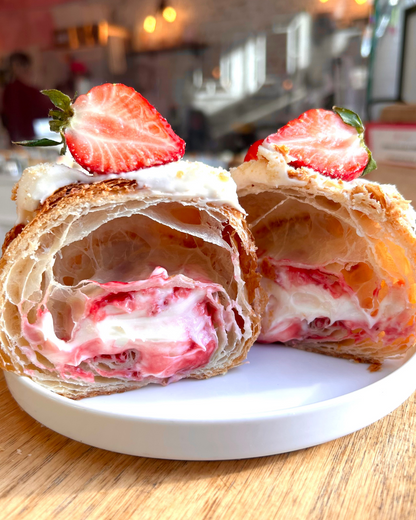 The Make Out: Je T'Aime Patisserie